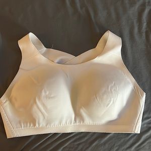 Lululemon enlite sports bra